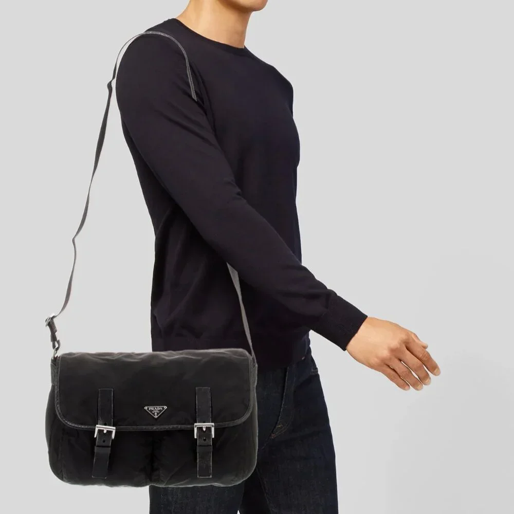 Prada Tessuto Vintage Nylon Saffiano Vela large Messenger Bag Black - Picture 10 of 15